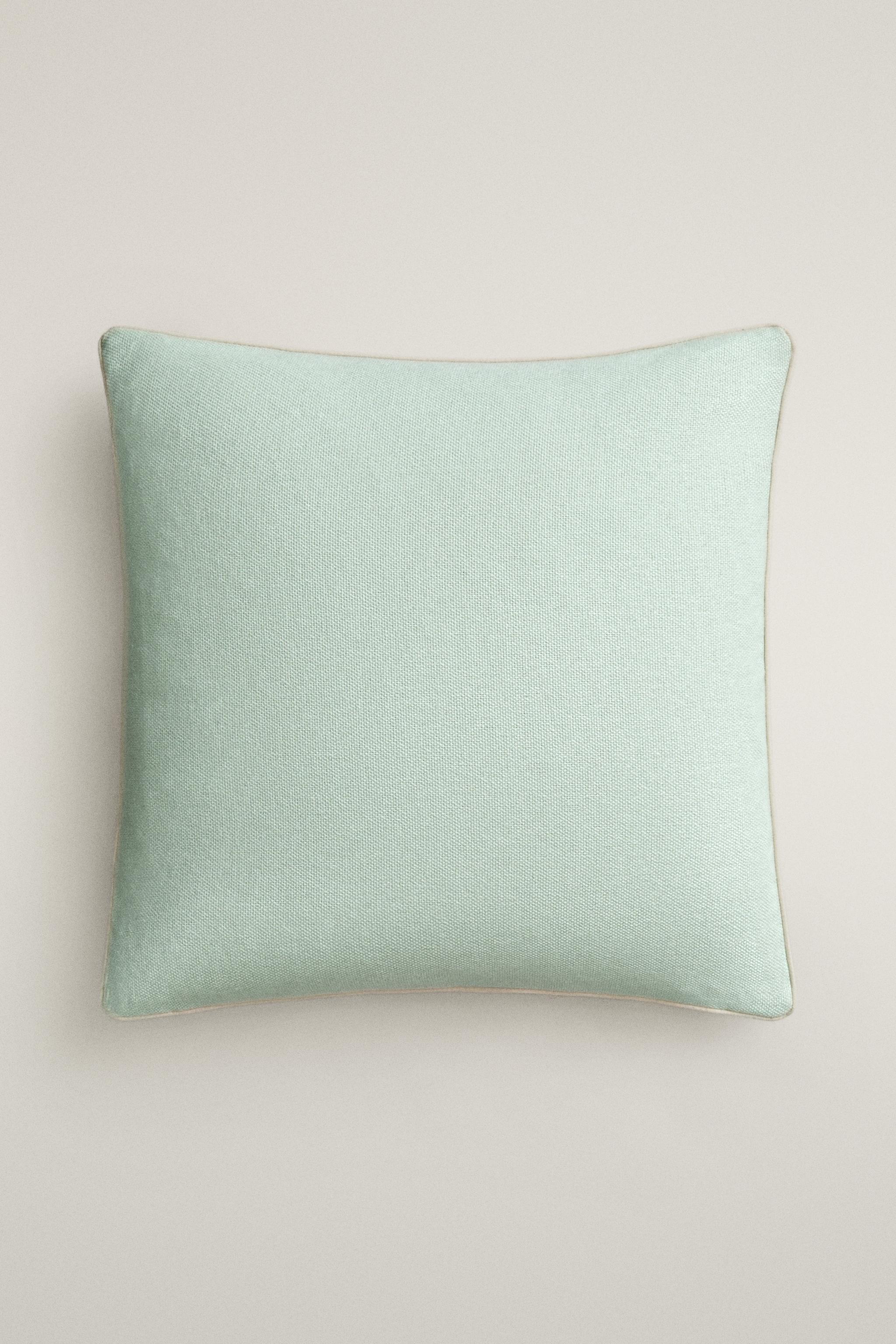 PIPING THROW PILLOW COVER